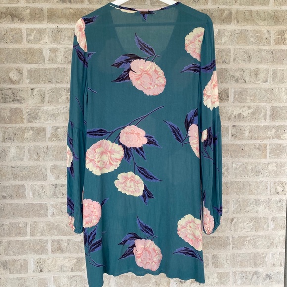 Beach and Swim Cover-Up - Picture 2 of 2